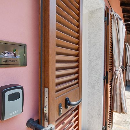 Taronico Apartments Duck ベッラージョ エクステリア 写真