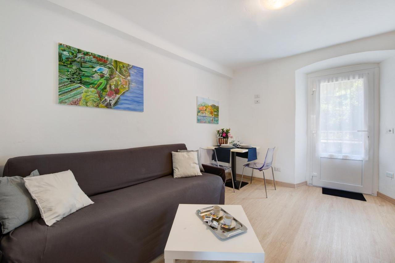 Taronico Apartments Duck ベッラージョ エクステリア 写真