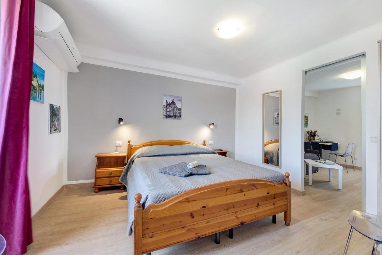 Taronico Apartments Duck ベッラージョ エクステリア 写真